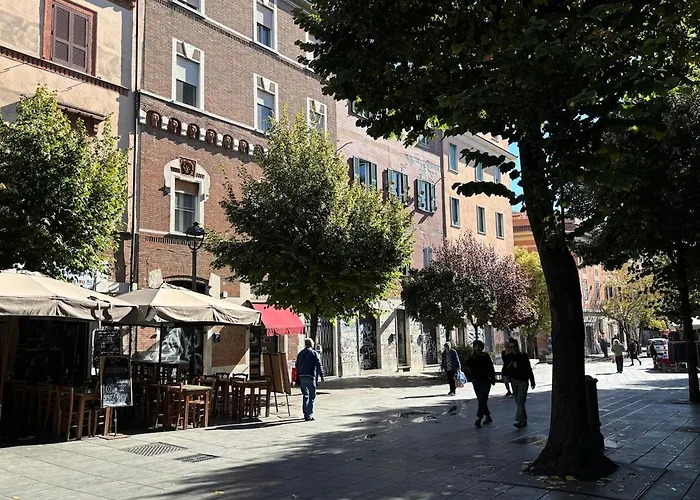 Roma, Citta Degli Uomini Apartament